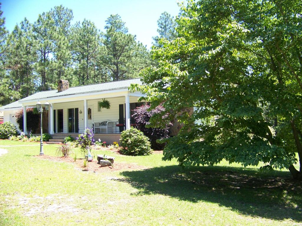 147 E Devonshire , Seven Lakes, NC 27376, Presented by Susan T Adams