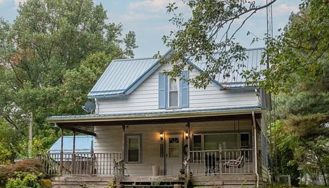 Restore This Farmhouse