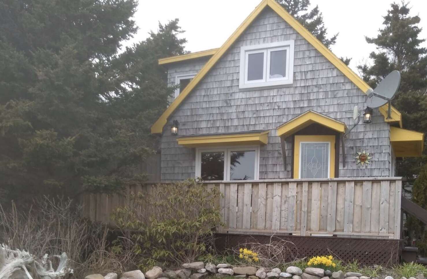 Forge & Foster: Plage Saint-Pierre — FrontFundr