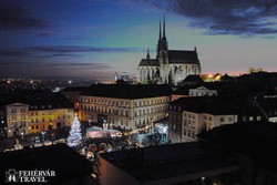 Brno főtere adventi hangulatban