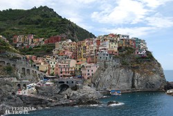 a meghökkentő fekvésű Manarola