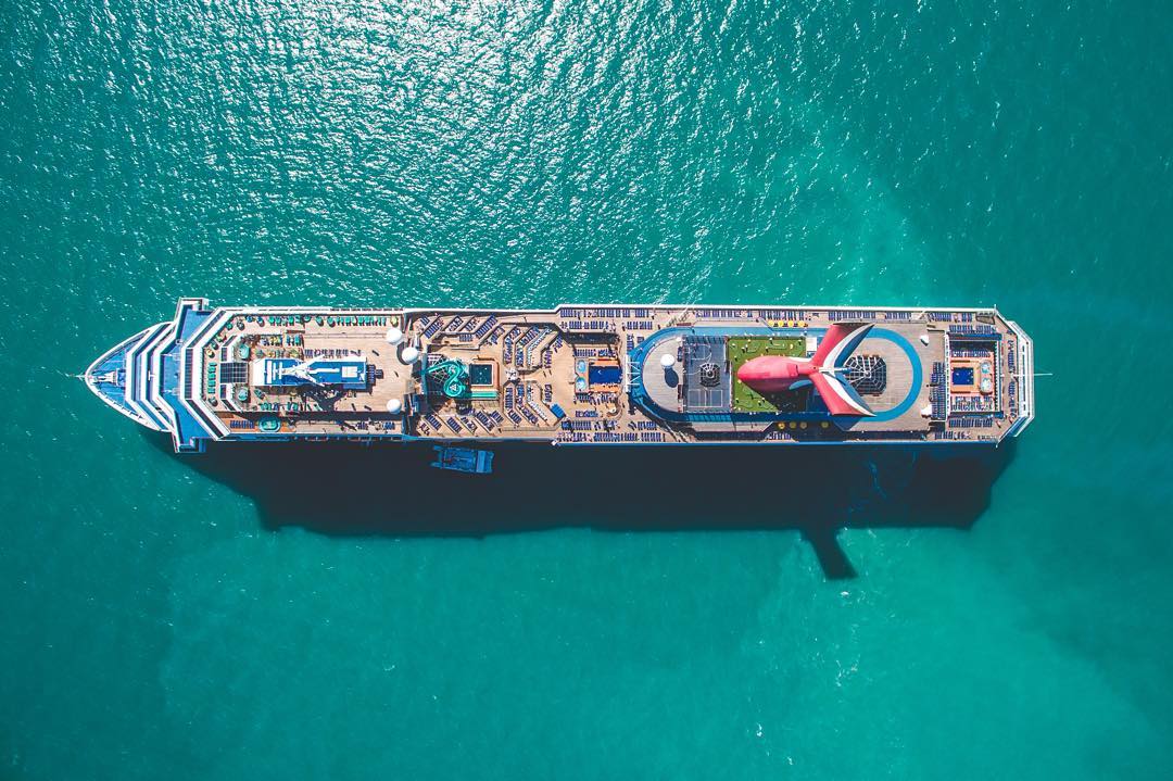 9 beautiful drone shots of cruise ships • Full Drone