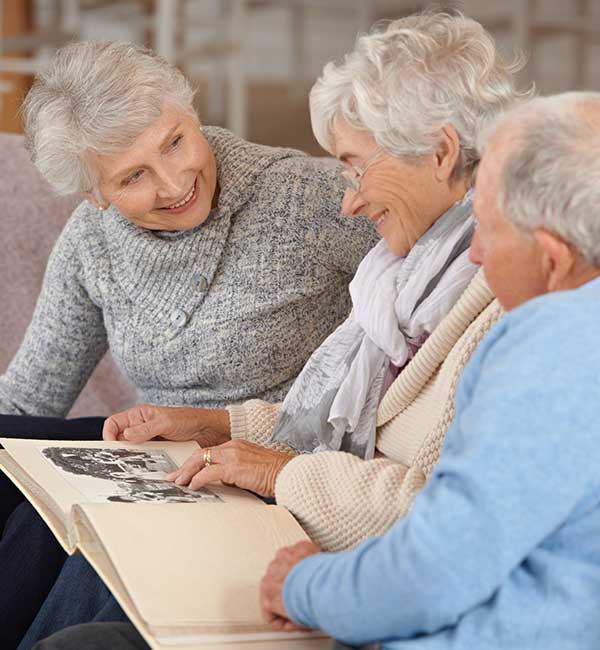 Memory care dining in The Branches of North Attleboro, North Attleboro