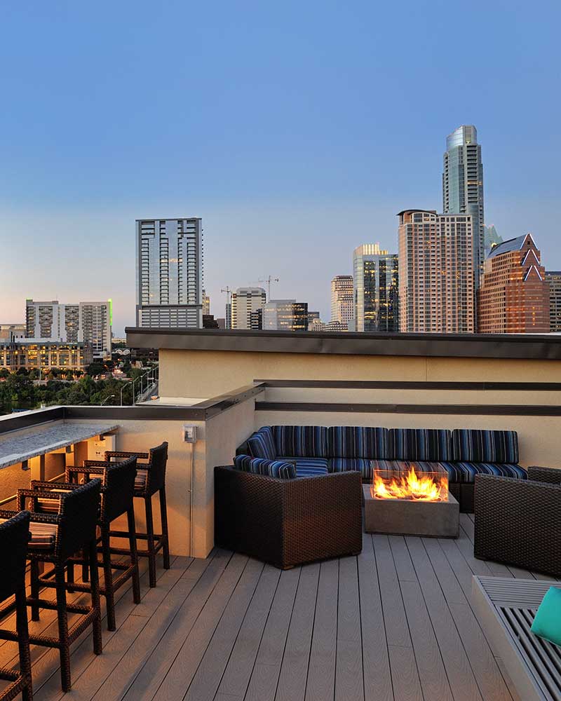 422 At The Lake has wonderful views of the city of Austin.
