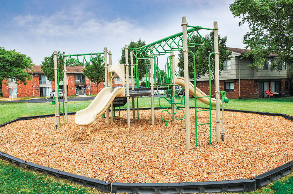 Crossroads Apartments offers an impressive list of amenities