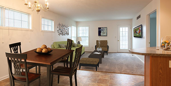 The spacious floor plans at Hickory Hollow offer exellent amenities