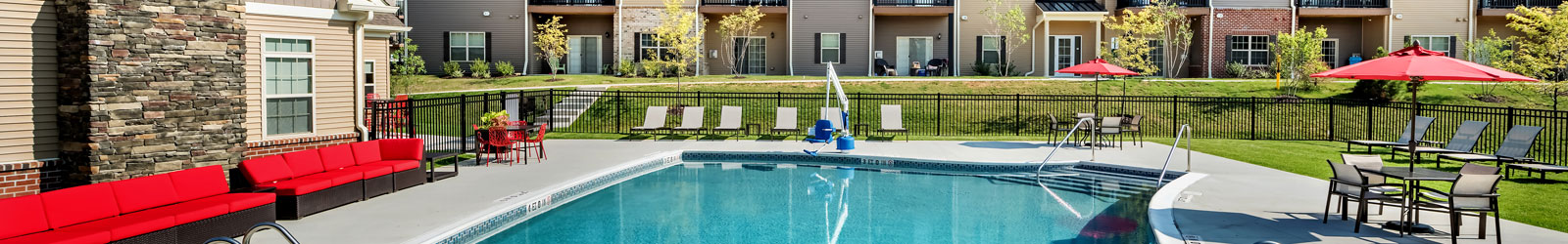 Cranberry Township, PA luxury apartments exterior
