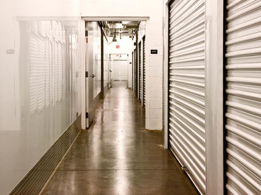 Sizes and prices of Oxnard self storage units