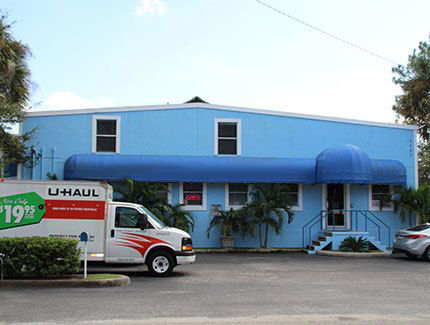 Sizes and prices of Tampa self storage units