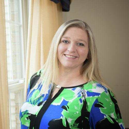 Staff member Leslie McDermith at Randall Residence of Decatur