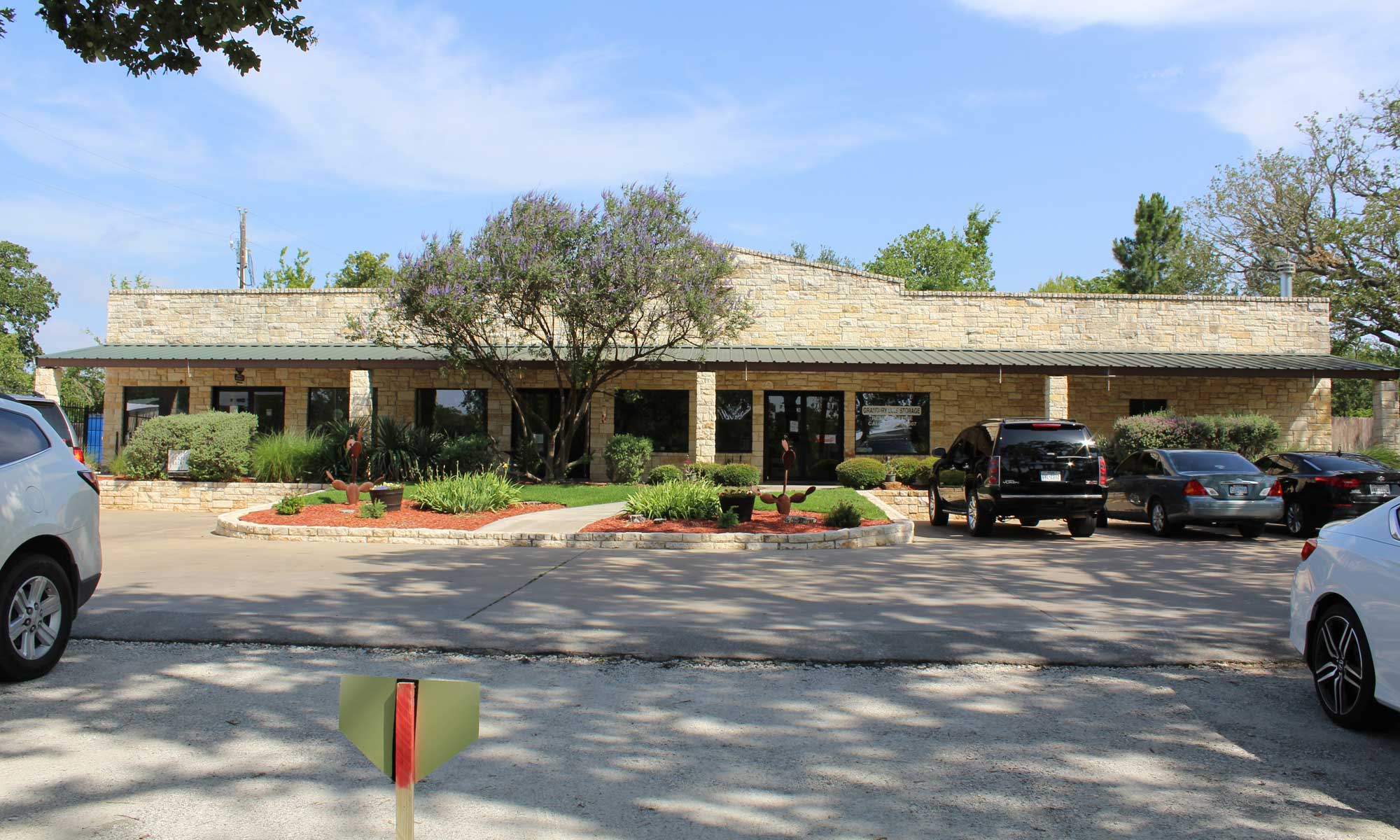 Granbury self storage for your family
