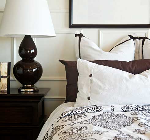 Victory North Apartments has wonderful and comfortable bedrooms.