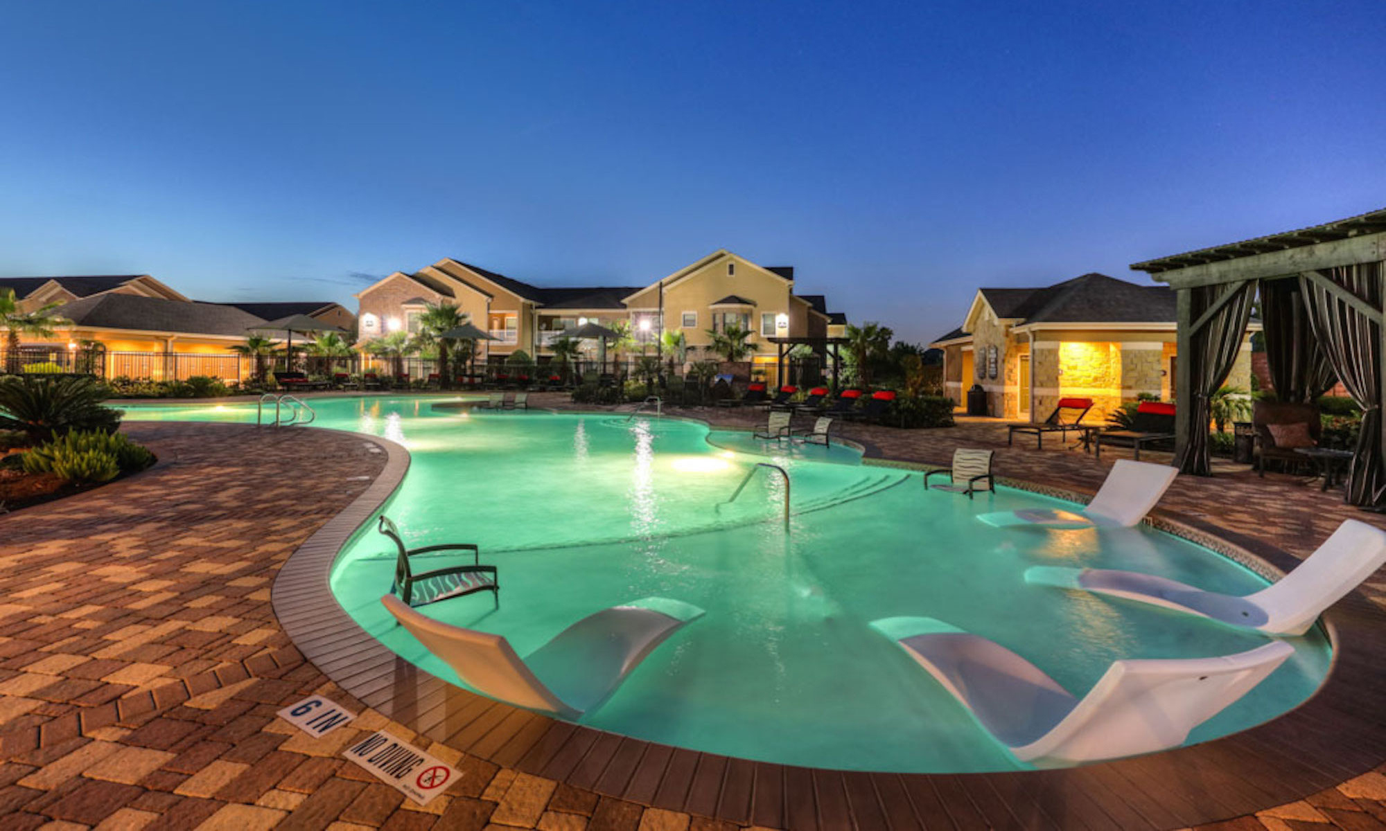 Apartments in Pearland, TX