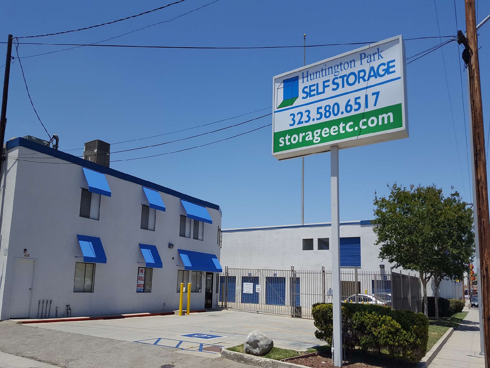 Self storage in Huntington Park CA