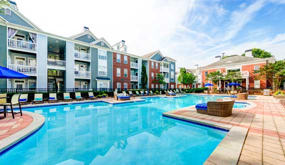 Swimming pool at The Marq at Brookhaven.