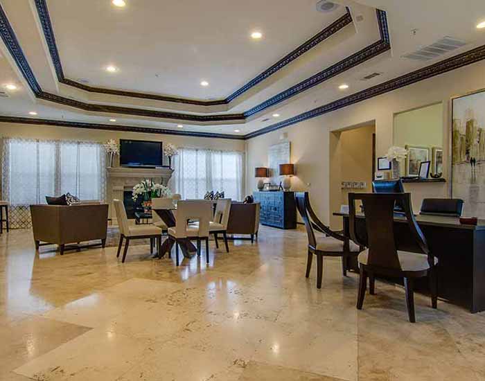 Marquis at The Cascades offers superb amenities.
