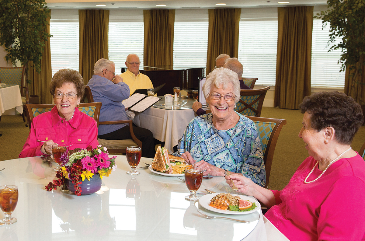 Luxurious amenities at senior living community in Sterling Heights, MI