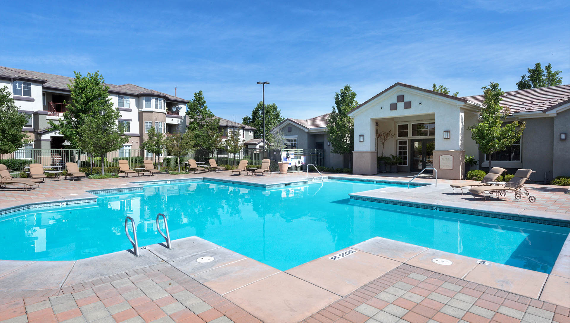 Apartments in Sacramento, CA