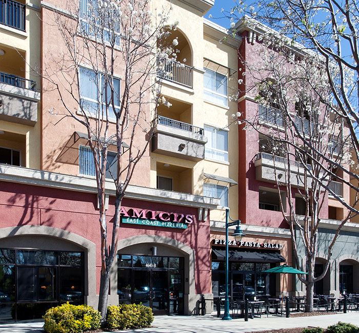 Waterford Place Apartments has excellent in-home features and a terrific neighborhood!