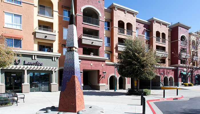 Learn more about the Waterford Place Apartments community; schedule your tour today