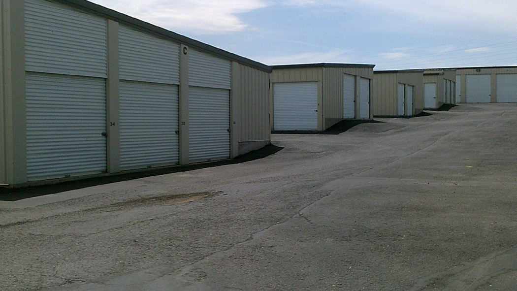 Modern features for the self storage facility in Magna