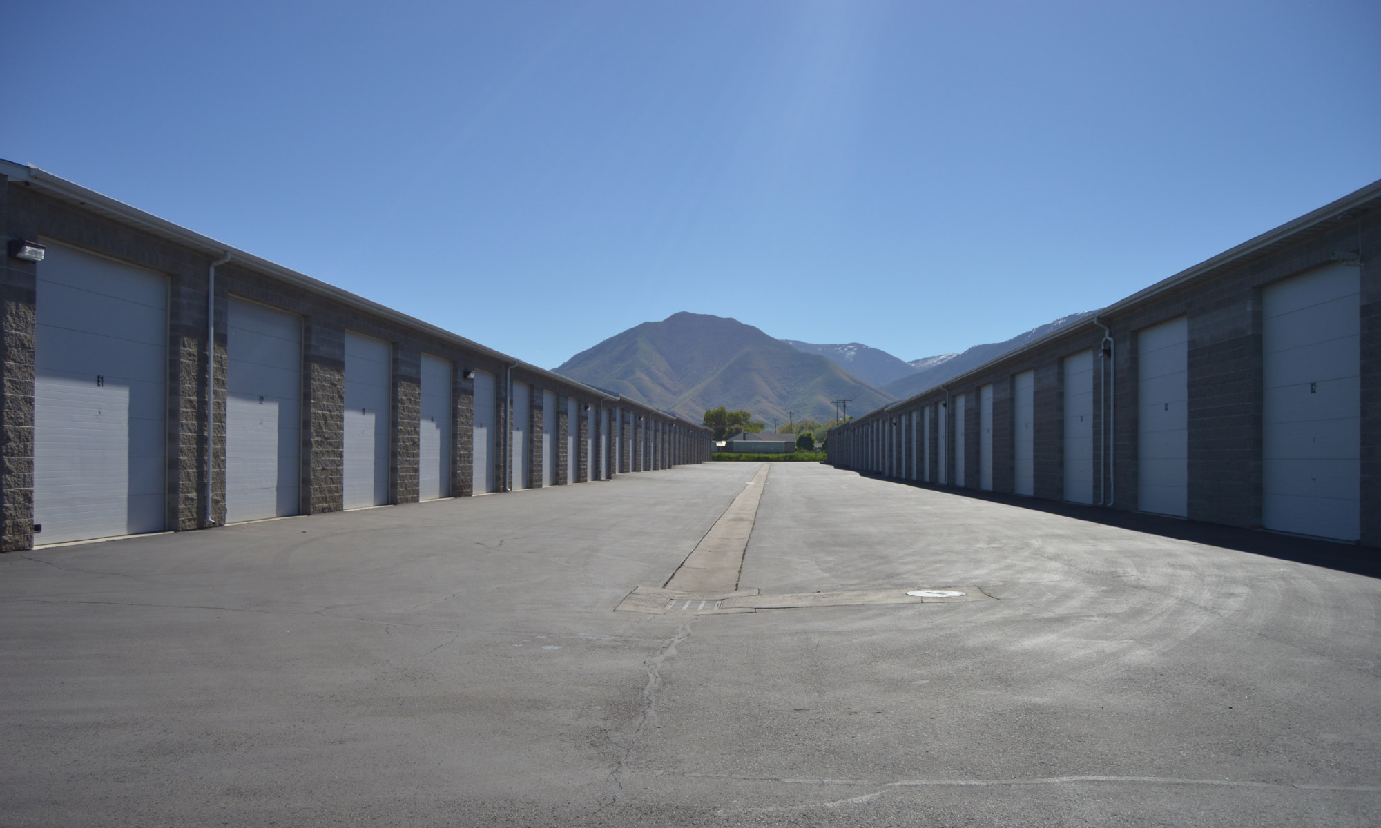 Self storage in Mapleton UT