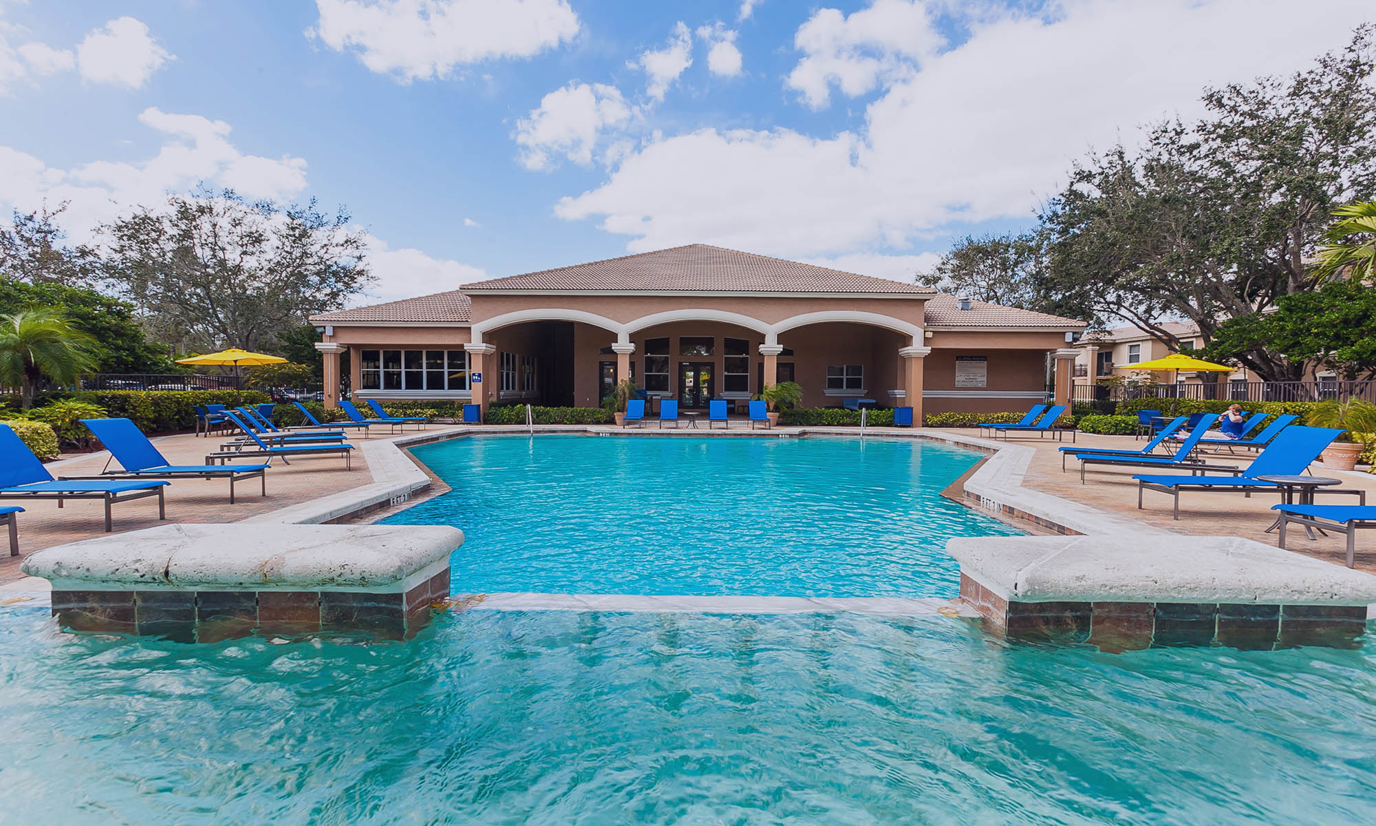 Apartments in Pembroke Pines, FL