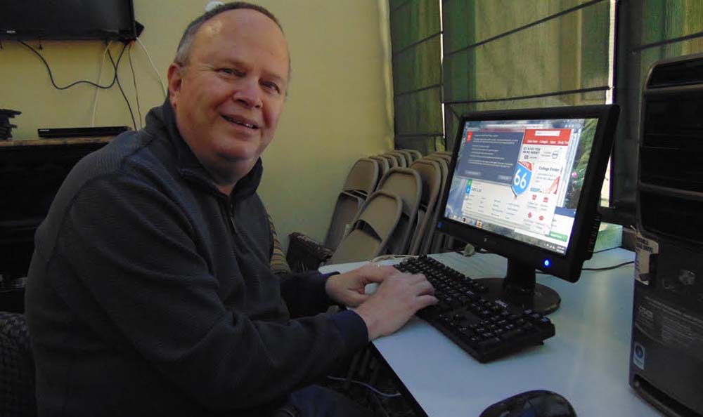 Computer room at Lakeview Terrace of Boulder City