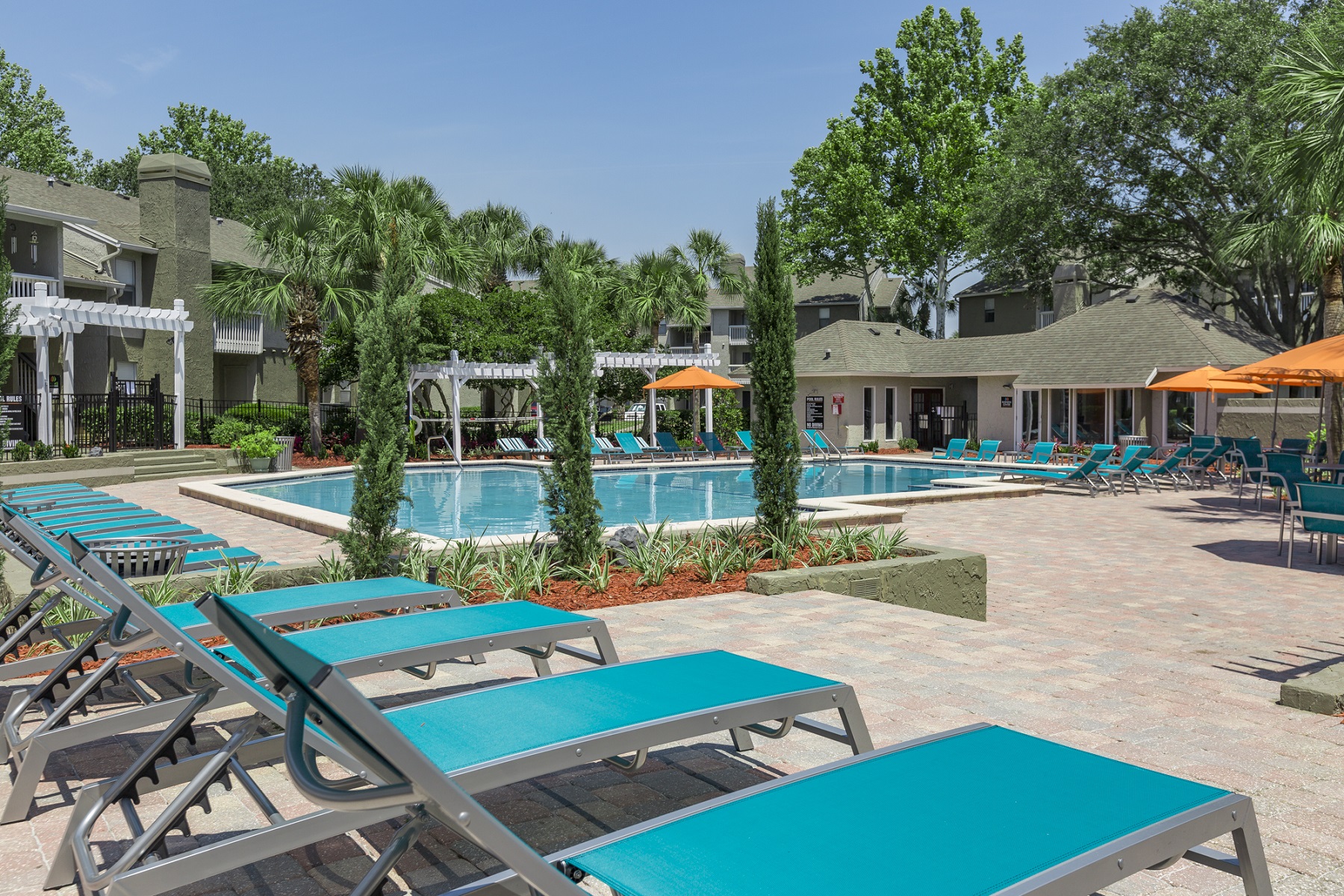 Welcome to Palms at Beacon Pointe in Jacksonville, FL
