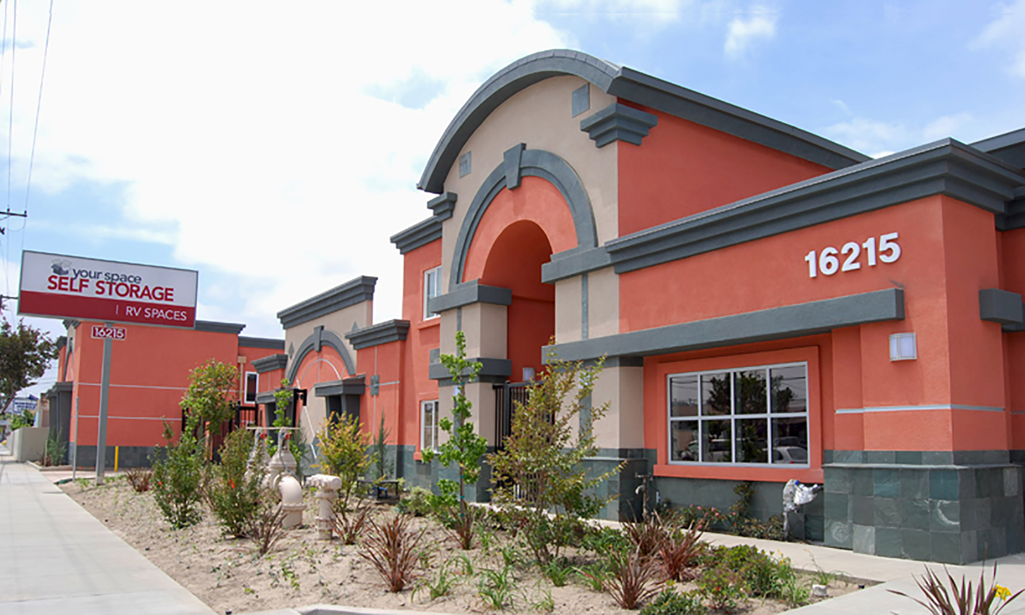 Learn more about self storage in Norwalk CA.