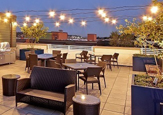 Rooftop lounge at senior living in Seattle