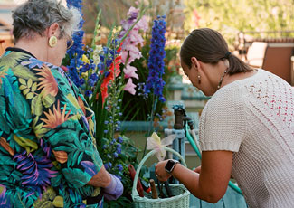 Meet new friends at Auburn senior living