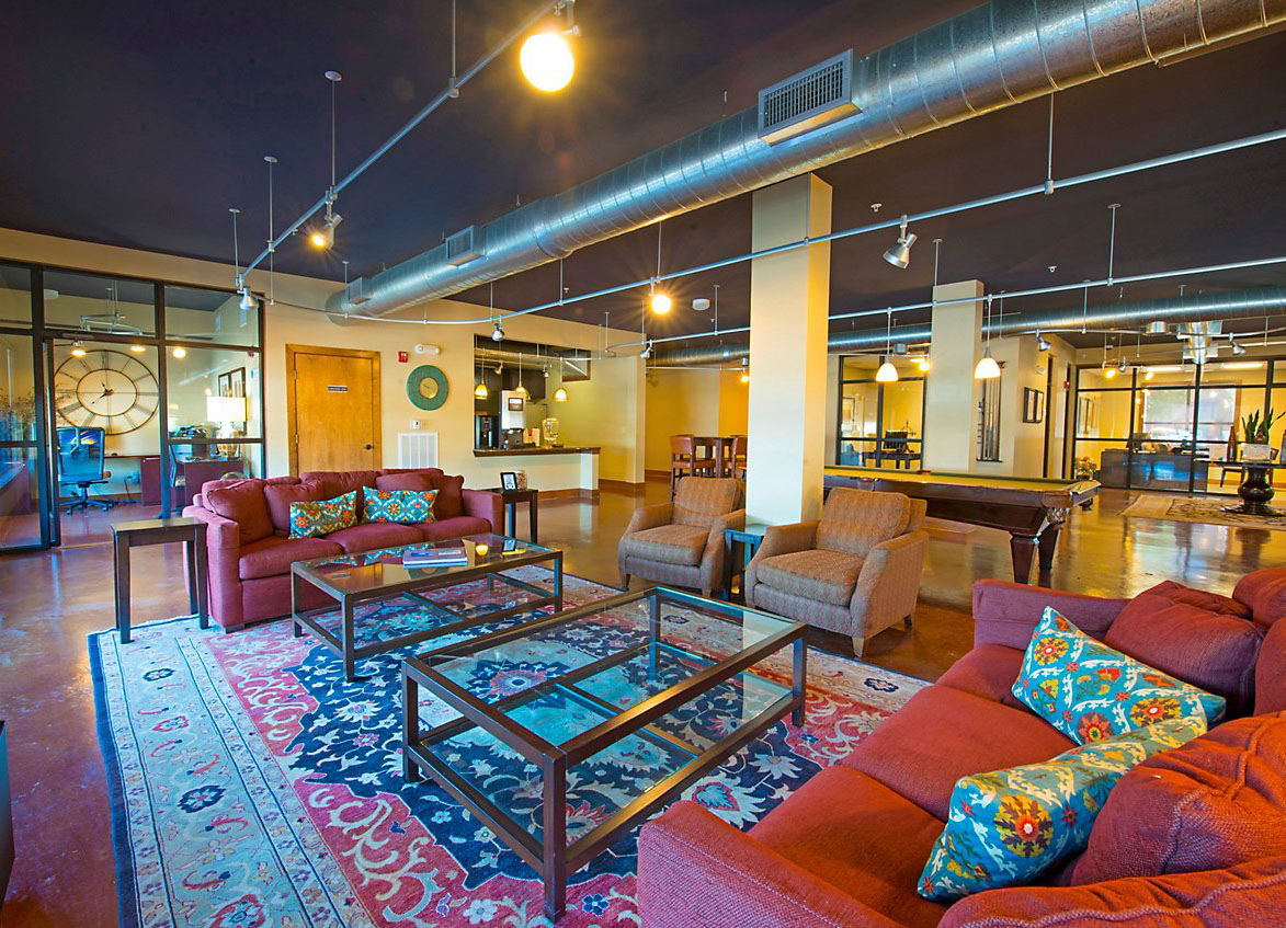 View of the clubhouse at Avana McKinney Ranch Apartments in McKinney, Texas