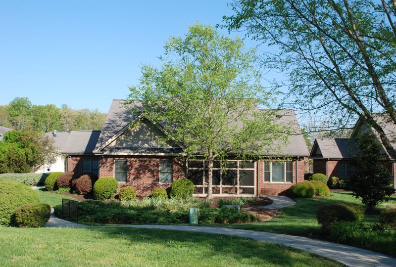 backyards and walking paths at The Foothills Presbyterian Community in Easley, SC