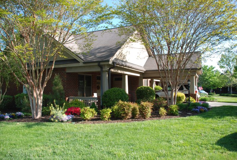 homes side garden patio at The Foothills Presbyterian Community in Easley, SC