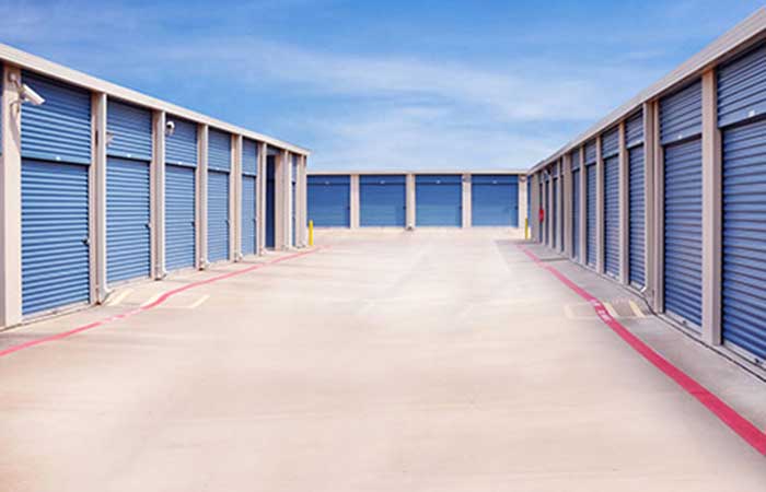Advantage Self Storage Property Management offers management services.