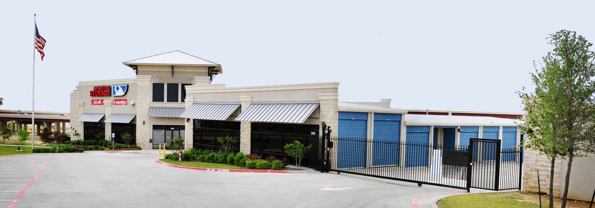 Self storage in Irving TX