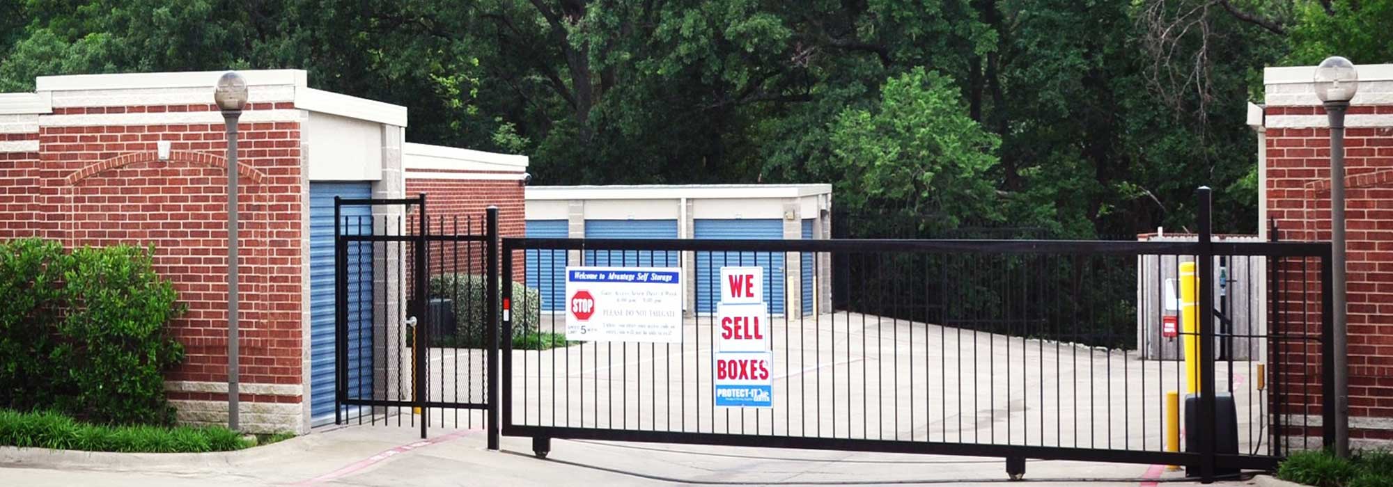 Self storage in Rowlett TX