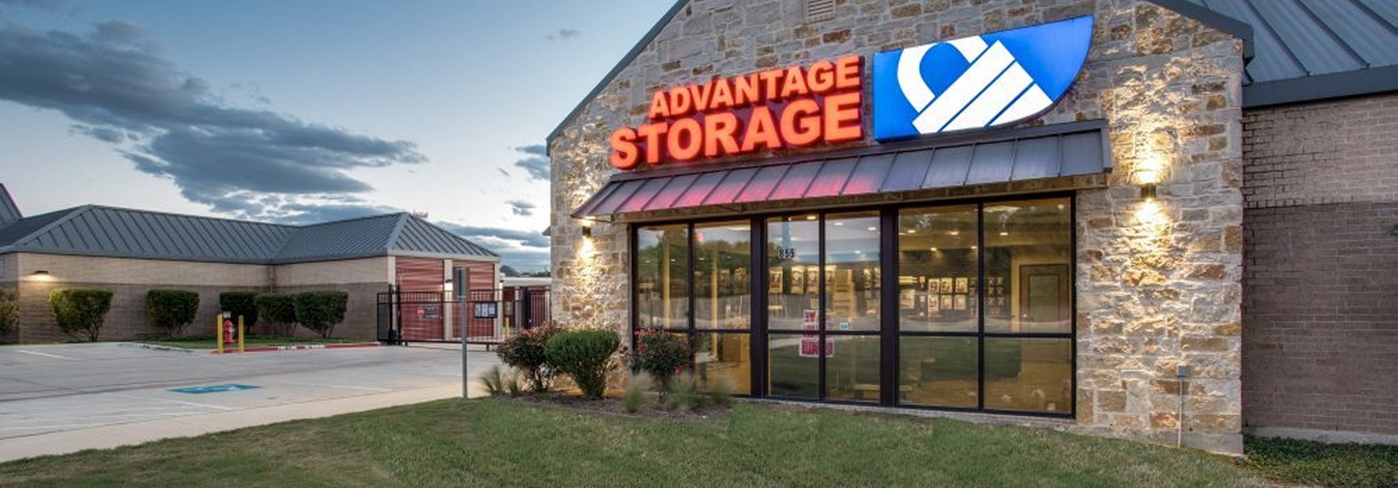 Self storage in Roanoke TX