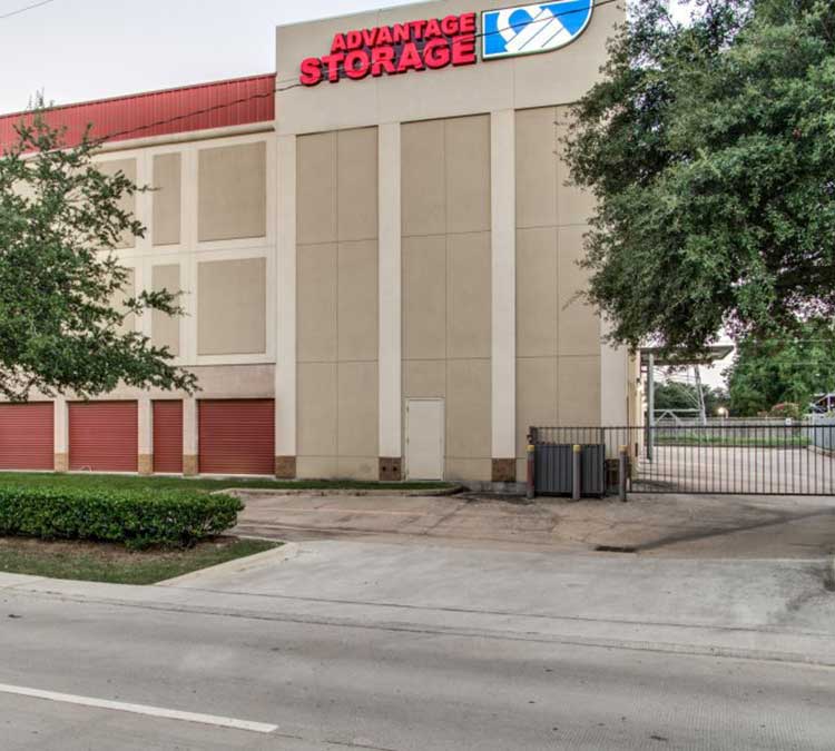 Great features you're looking for at Advantage Storage - Kirby.