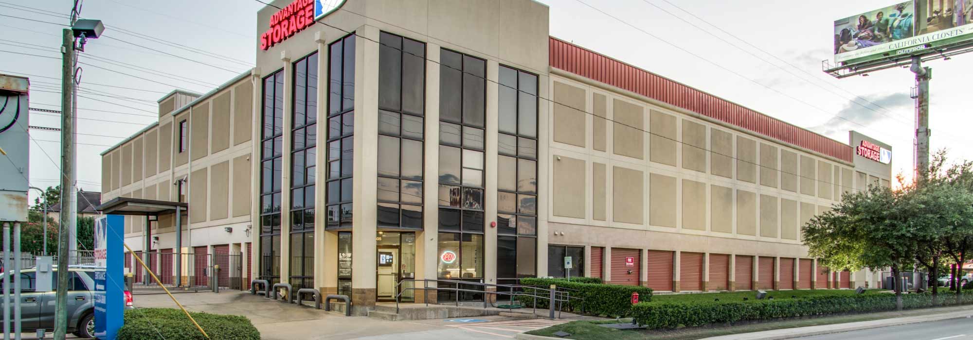 Self storage in Houston TX