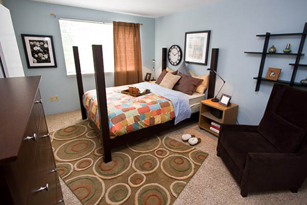 Bedroom at Olin Fields Apartments in Everett