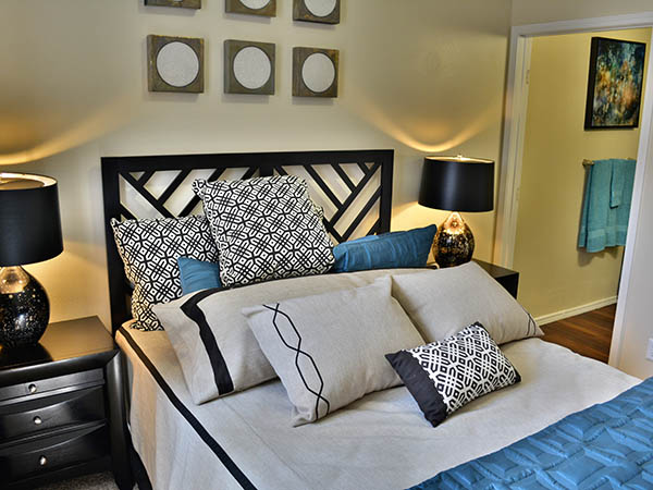 Masterbedroom at Promenade at Hunter's Glen Apartments in Thornton,
