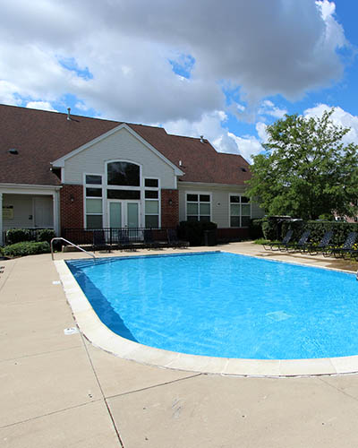 Superb fitness center at Riverstone Apartments in Bolingbrook