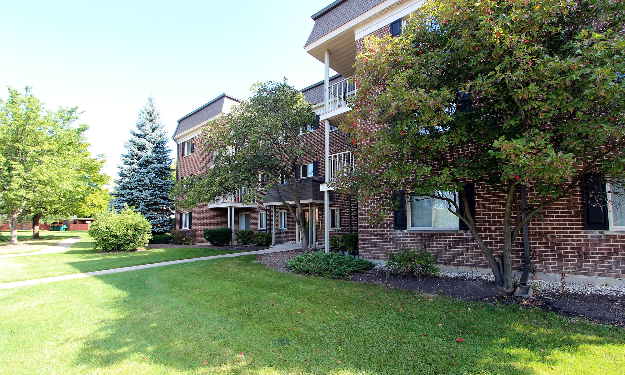 Apartments in Elk Grove Village, IL