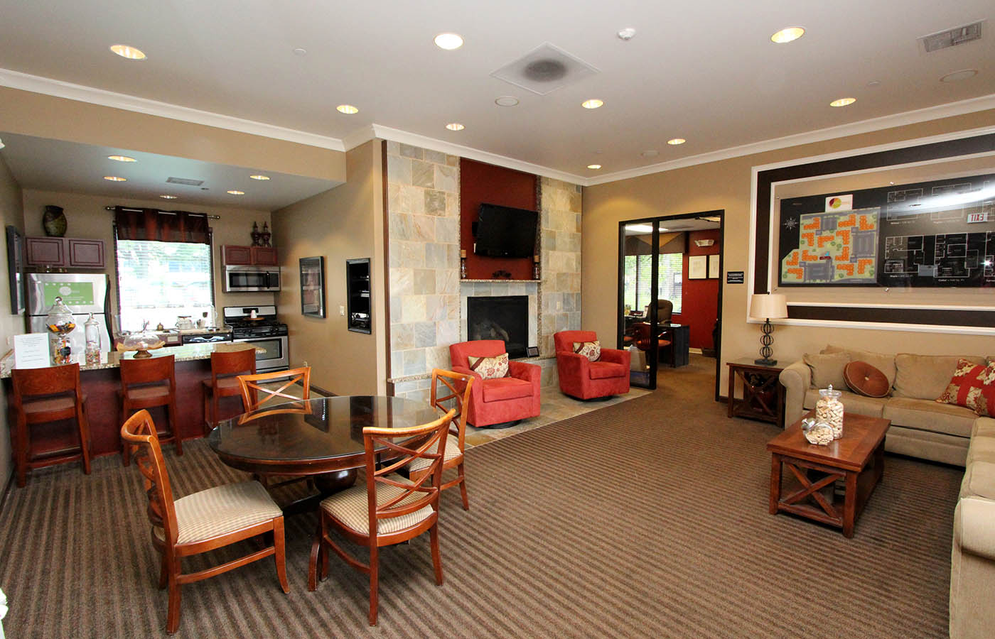 Club room at Fieldpointe of Schaumburg