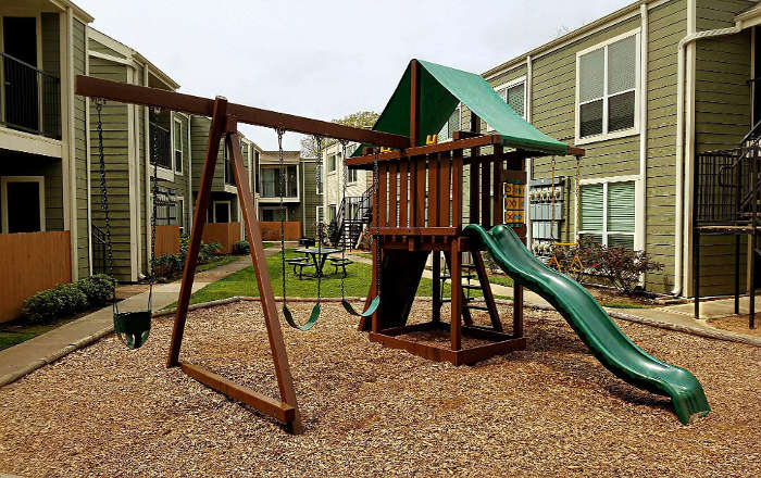 The Reserve at Braes Forest offers an impressive list of amenities