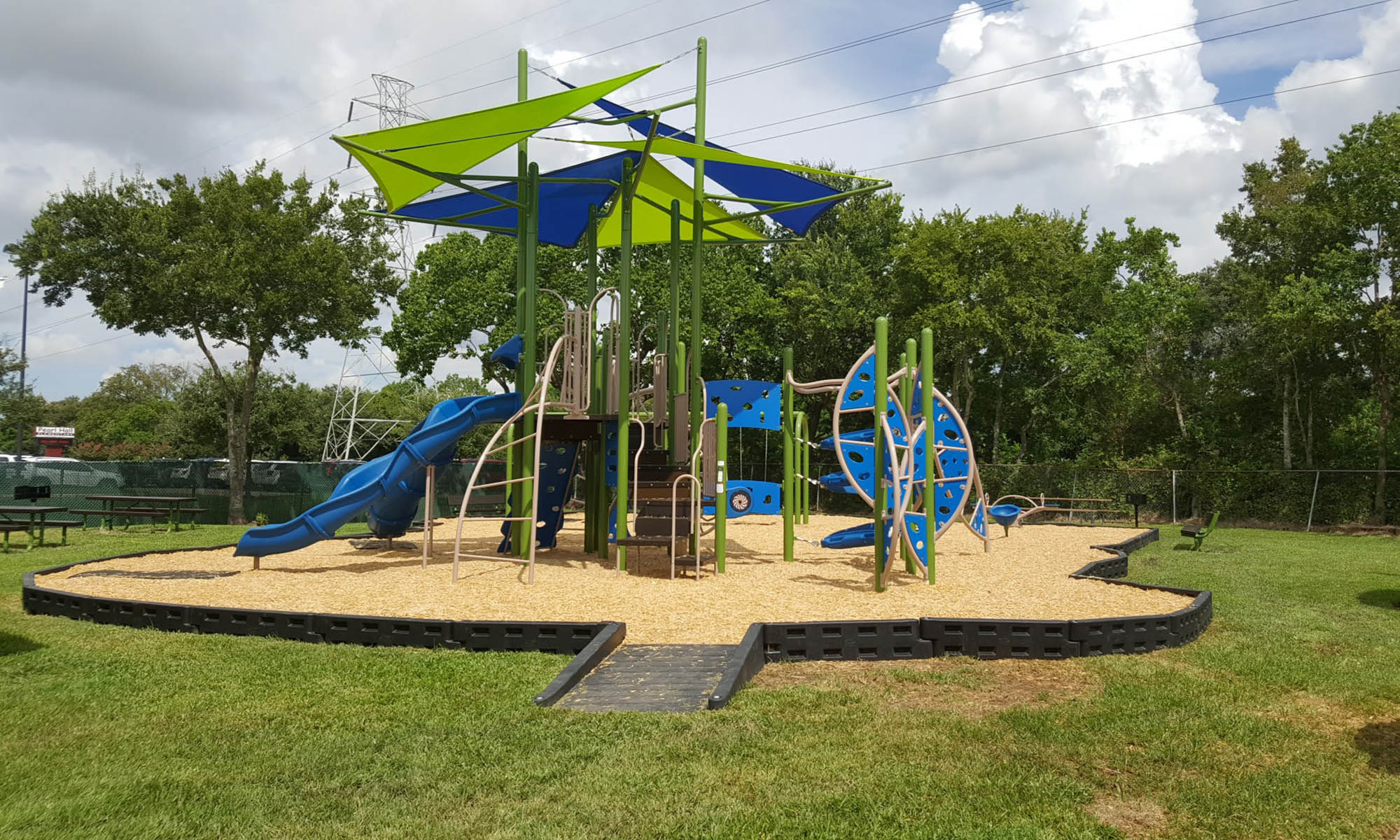 Play structure at Edgebrook Apartments
