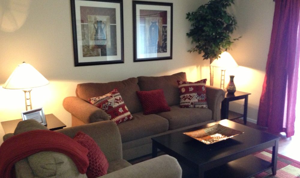 Well decorated living room at Edgebrook Apartments