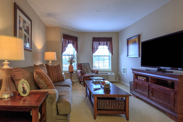 Comfortable living spaces at Bentley Commons at Lynchburg